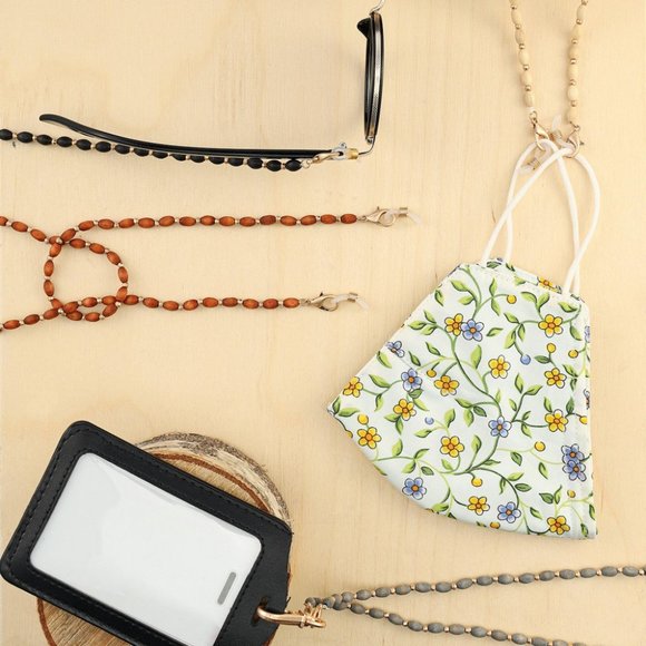 Brown Wood Beaded Mask Chain Necklace - Picture 2 of 4